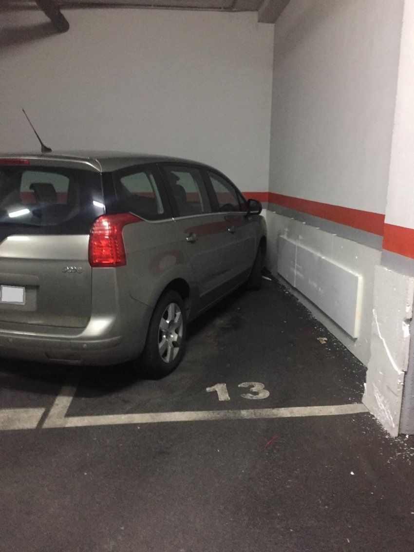 Estupendo piso con plaza de garaje   Seminuevo