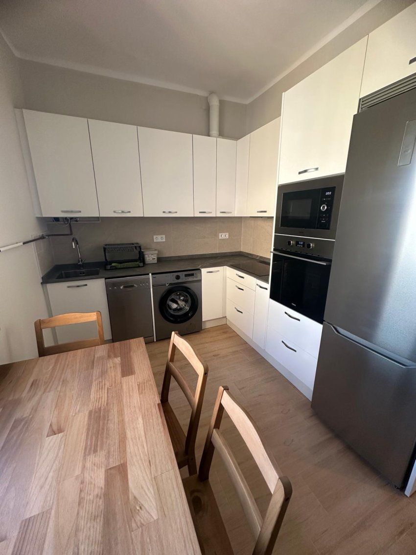 9932f3a1 6b64 48d1 9aea a18537aa3bc6