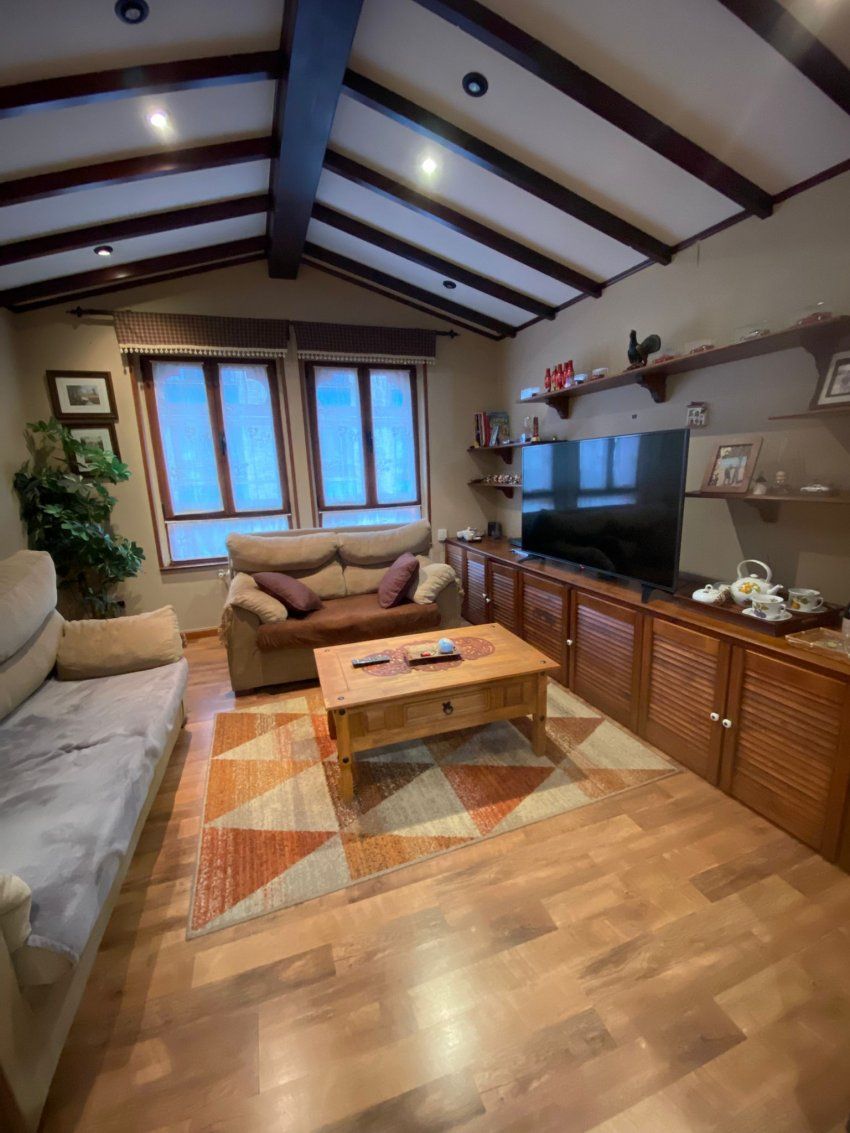 c60de5a1 3989 42b7 88b3 d1f481975978