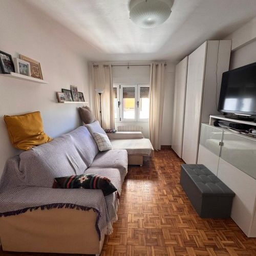 d3599239 09d8 475e a8bf d5b071ec4ace