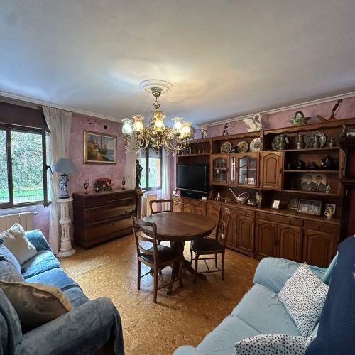 49e7510b 1e4b 445b b7cf 273429b31e6f