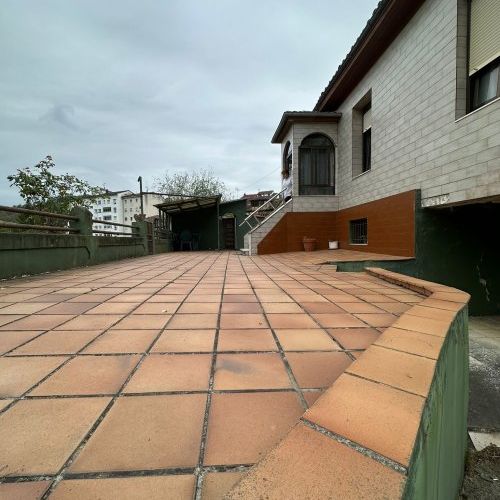 8816637c dabb 4c45 8e34 9ed461e0b297