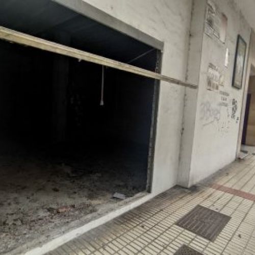 Amplio local diáfano en La Felguera   Marqués de Bolarque