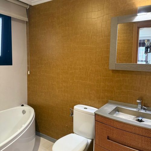 324551eb fb24 4558 8bba 0bacfe7ba7c3