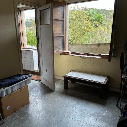 97576323 f3e7 4814 bf32 f10ffbc15fda