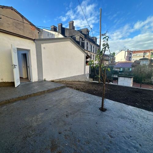 d8003a54 d31b 408f bc69 e0b96684894d